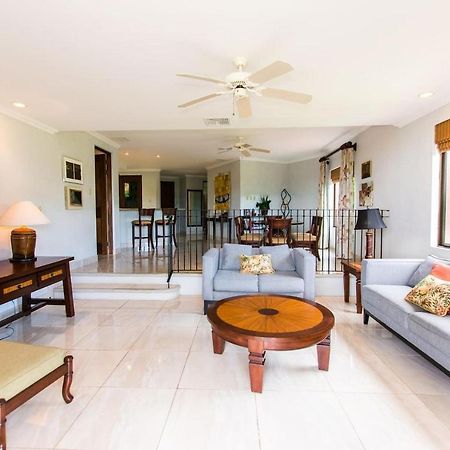 Exclusive Home On Golf Course At Reserva Conchal Is Stunning Inside And Out 普拉卡海尔 外观 照片
