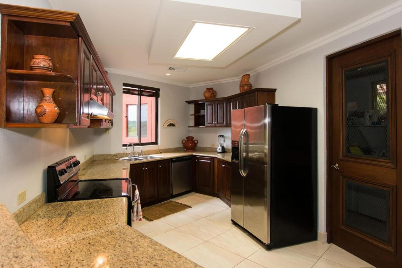 Exclusive Home On Golf Course At Reserva Conchal Is Stunning Inside And Out 普拉卡海尔 外观 照片