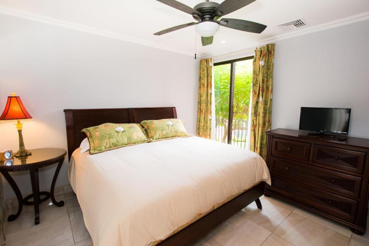 Exclusive Home On Golf Course At Reserva Conchal Is Stunning Inside And Out 普拉卡海尔 外观 照片